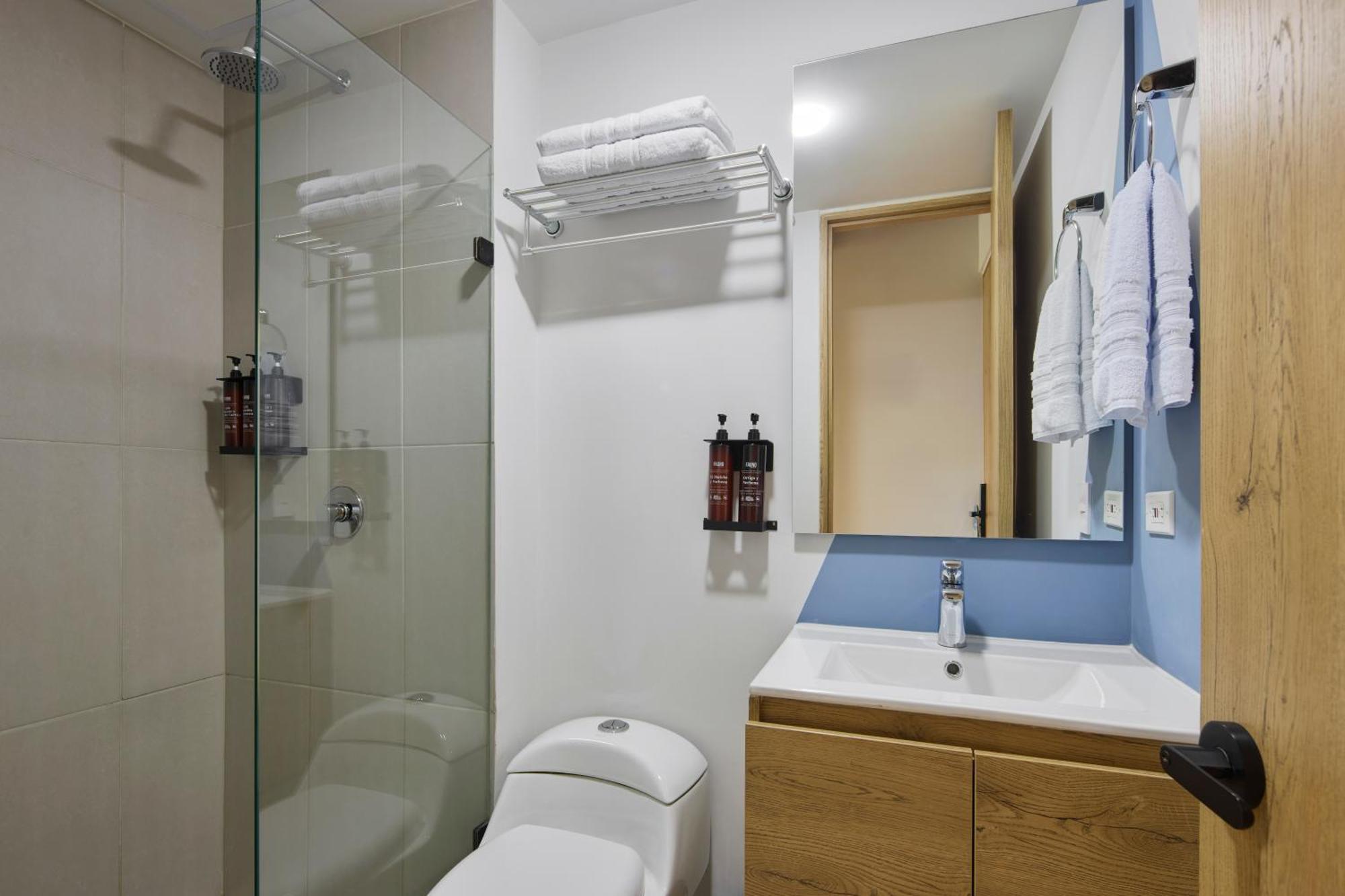 30 Living Suites Medellín Exteriér fotografie